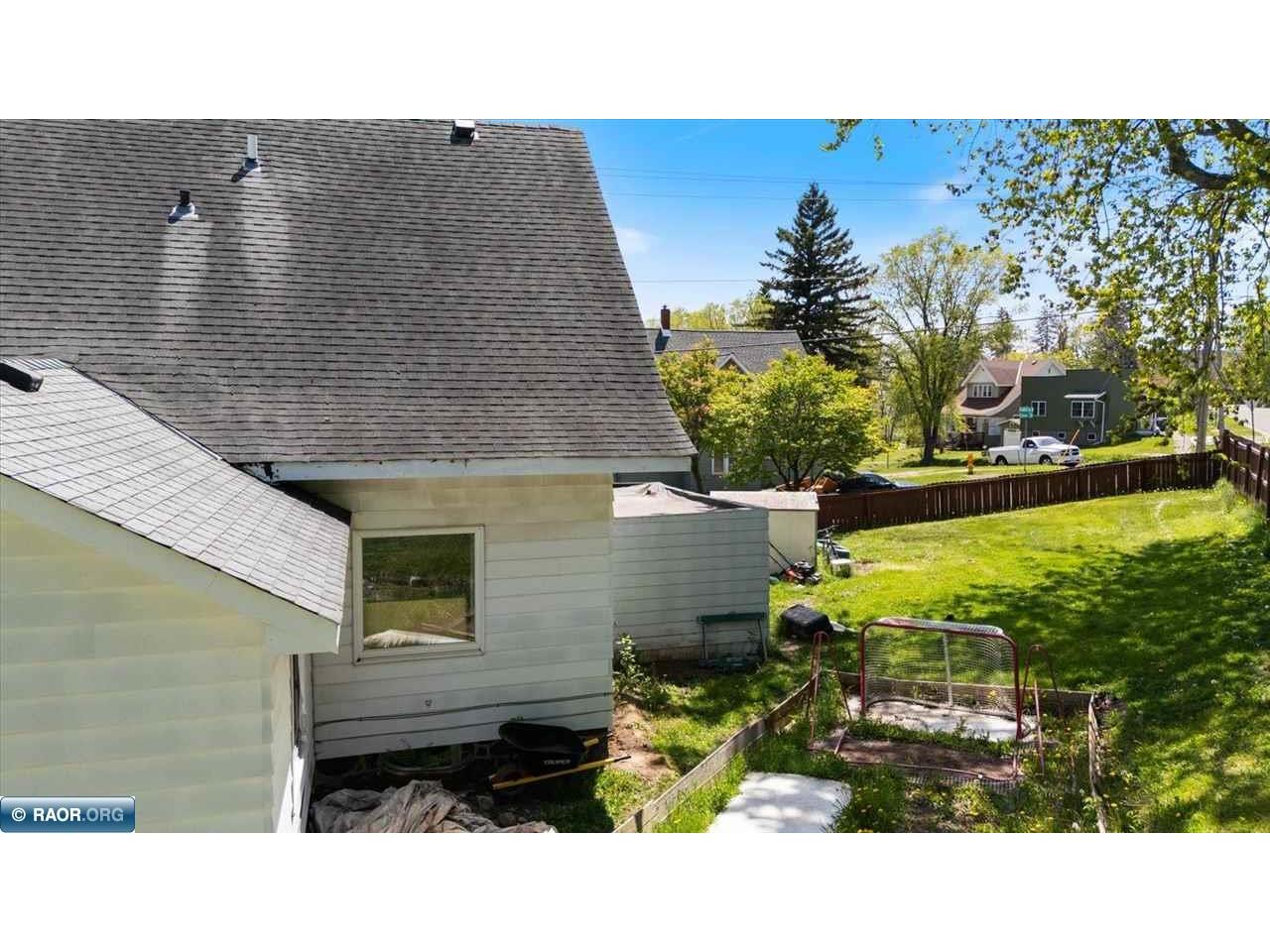 5911 Elinor St. Duluth MN 55807 150085 image17