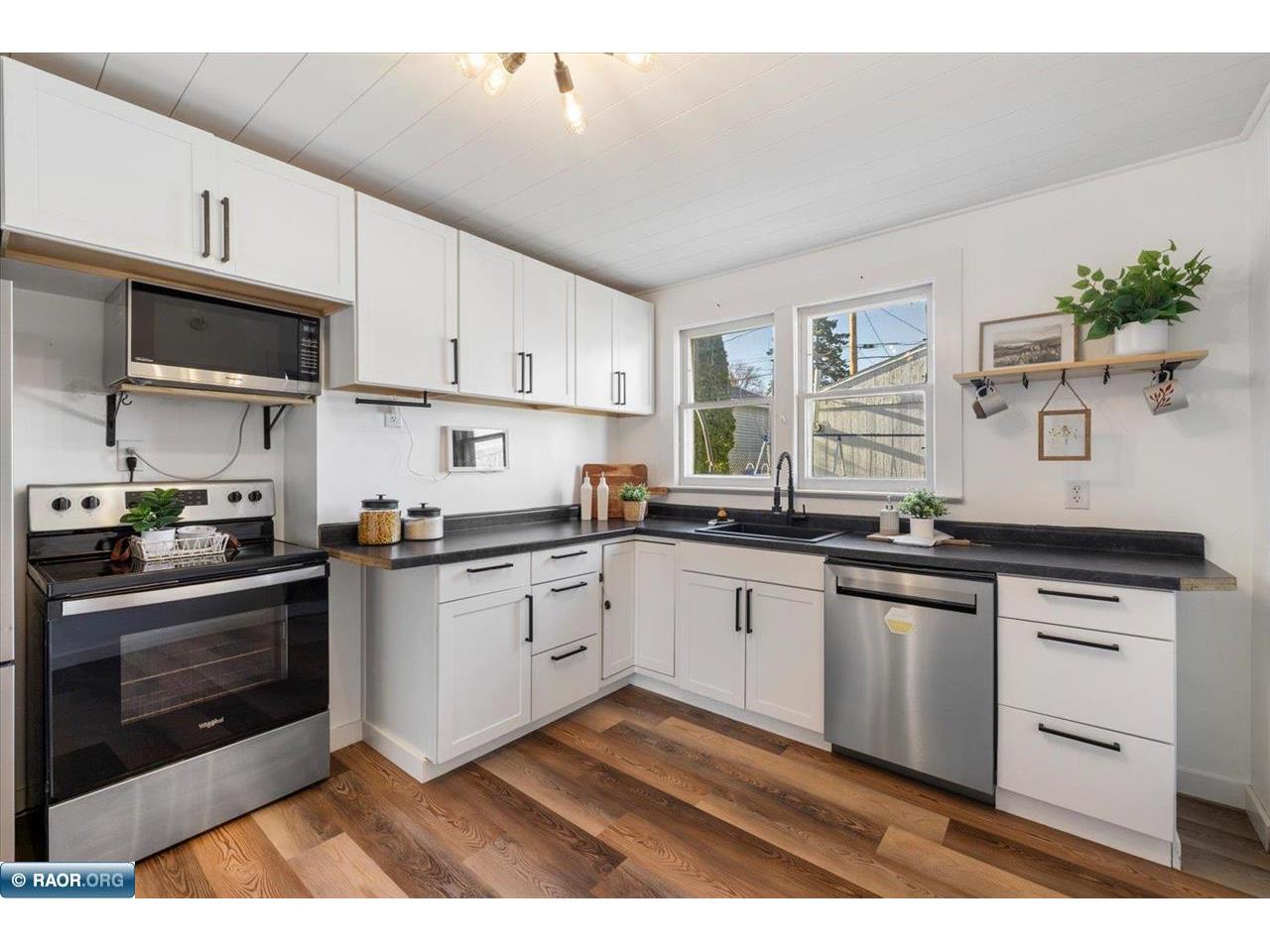 604 3rd St NW Chisholm MN 55719 149860 image3