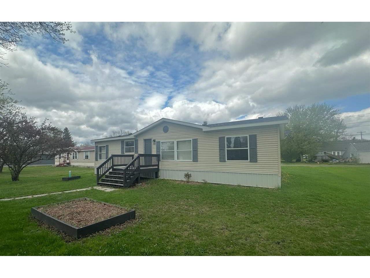 606 11th Street International Falls MN 56649 146028 image1