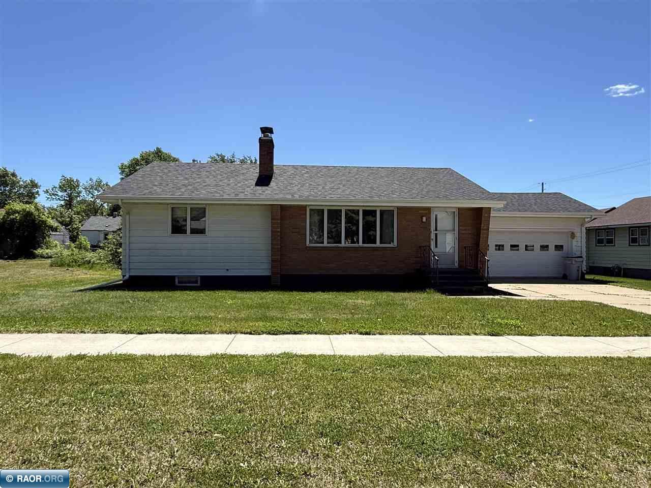607 3rd Street NE Chisholm MN 55719 150132 image1