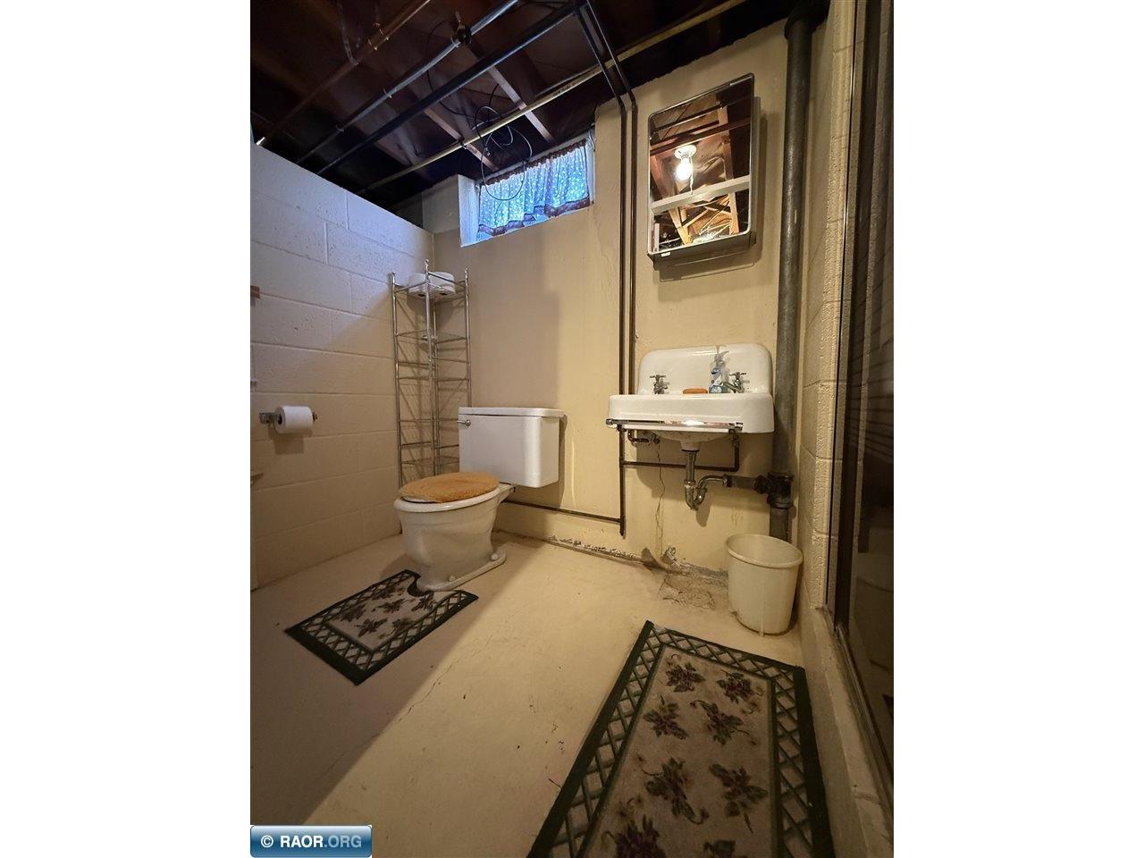 607 3rd Street NE Chisholm MN 55719 150132 image26
