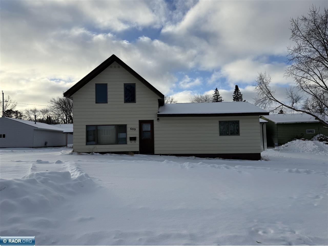 609 8th Street NW Chisholm MN 55719 149357 image1