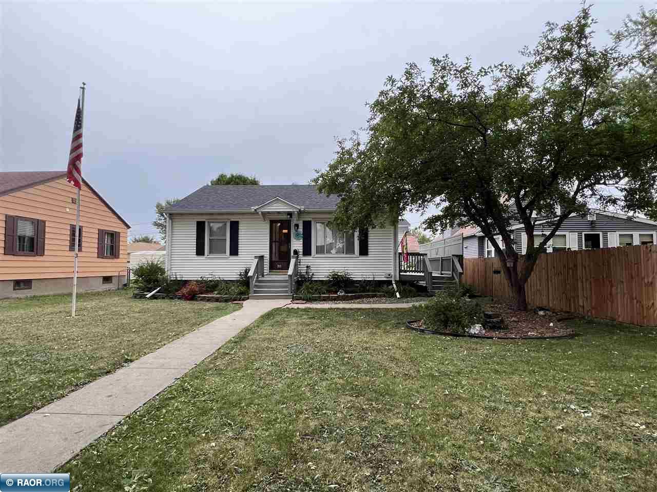 703 10th St S Virginia MN 55792 145646 image1