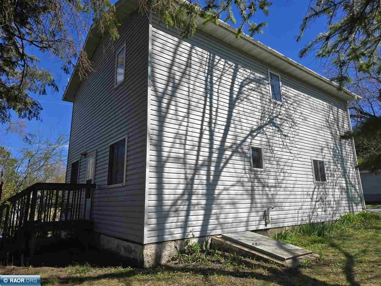 703 6th St. NW Chisholm MN 55719 150001 image22