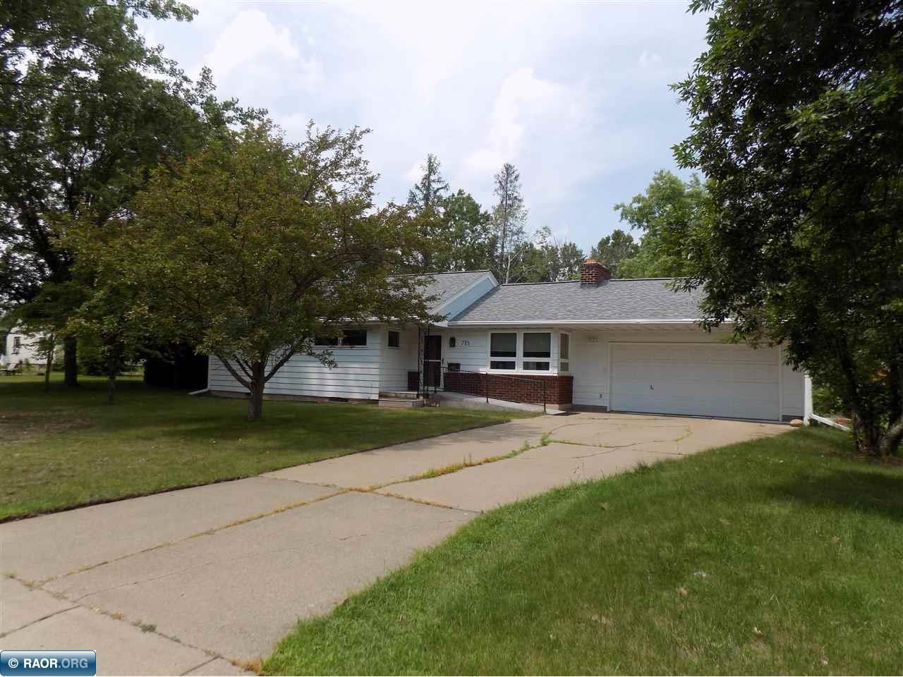 715 E 39th St Hibbing MN 55746 145335 image1