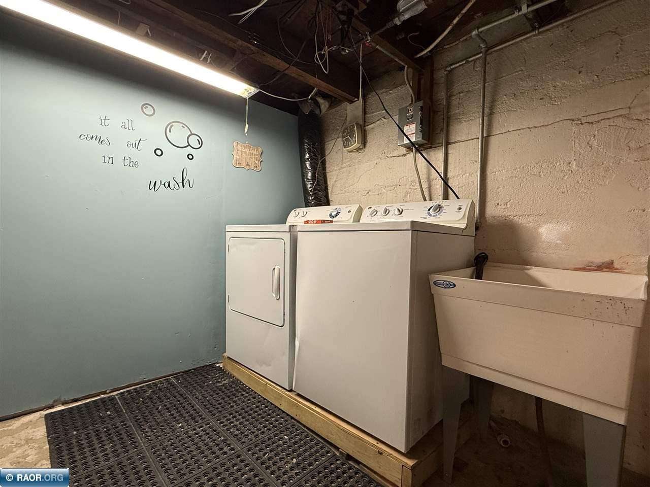 809 16th Street N Virginia MN 55792 148833 image45