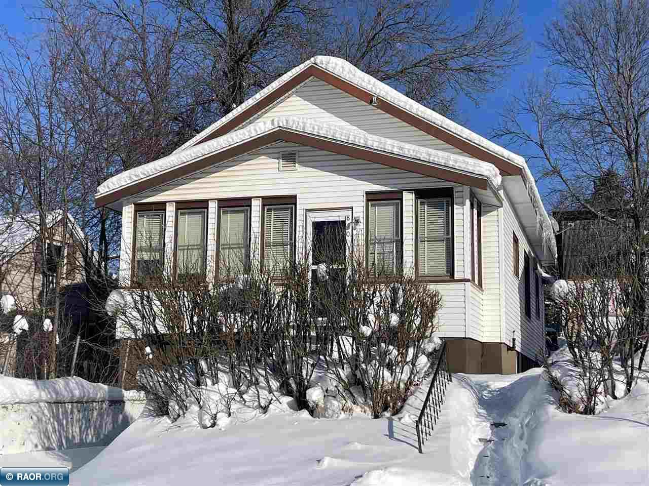 810 Douglas Ave., Eveleth, MN, 55734 MLS 144784 Edina Realty