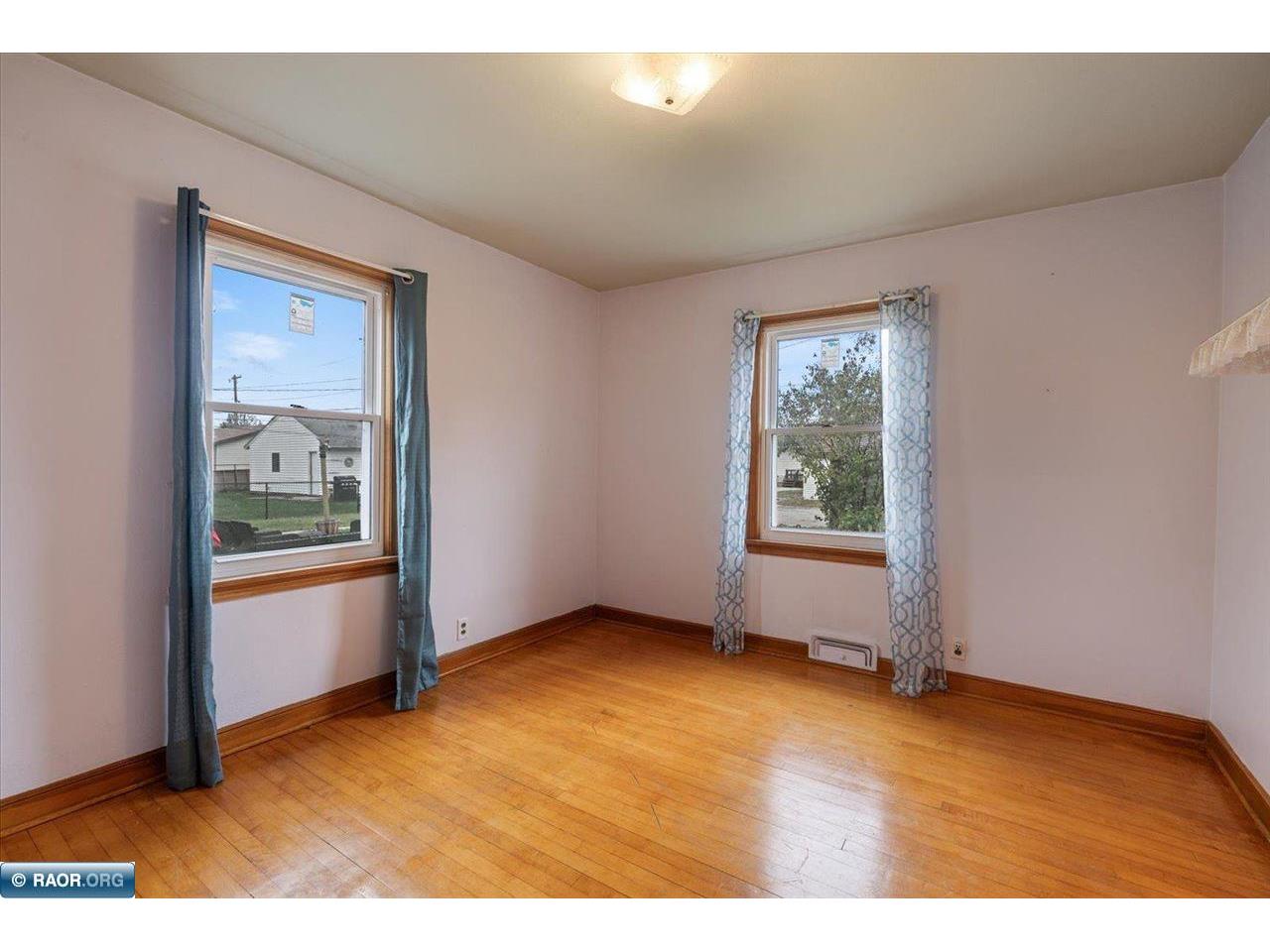 813 6th Street S Virginia MN 55792 149269 image24