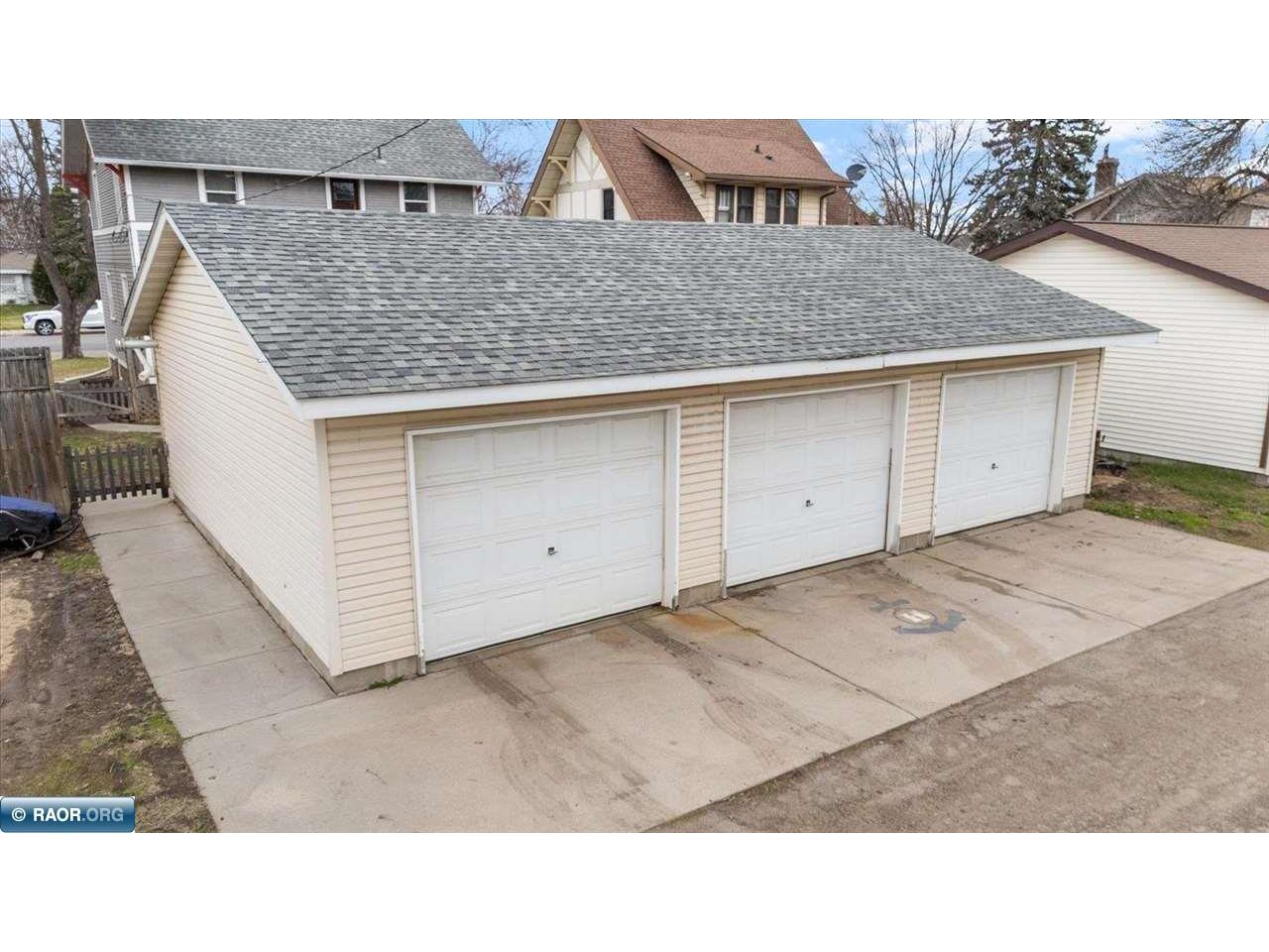814 E Howard St Hibbing MN 55746 149845 image2