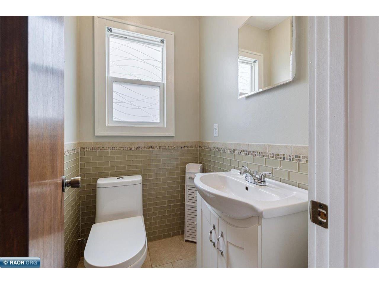 814 E Howard St Hibbing MN 55746 149845 image24