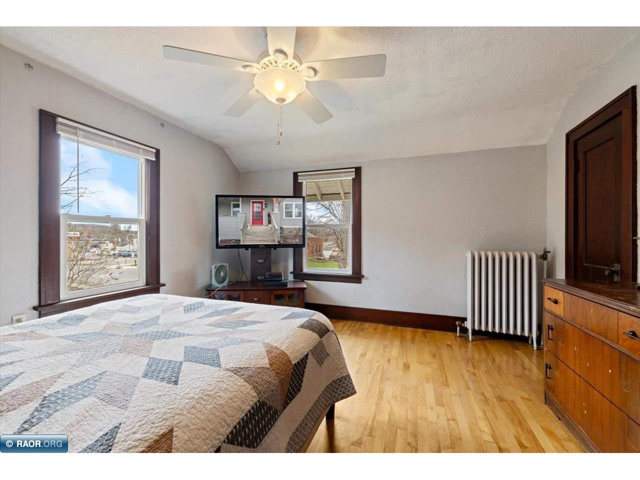 814 E Howard St Hibbing MN 55746 149845 image30