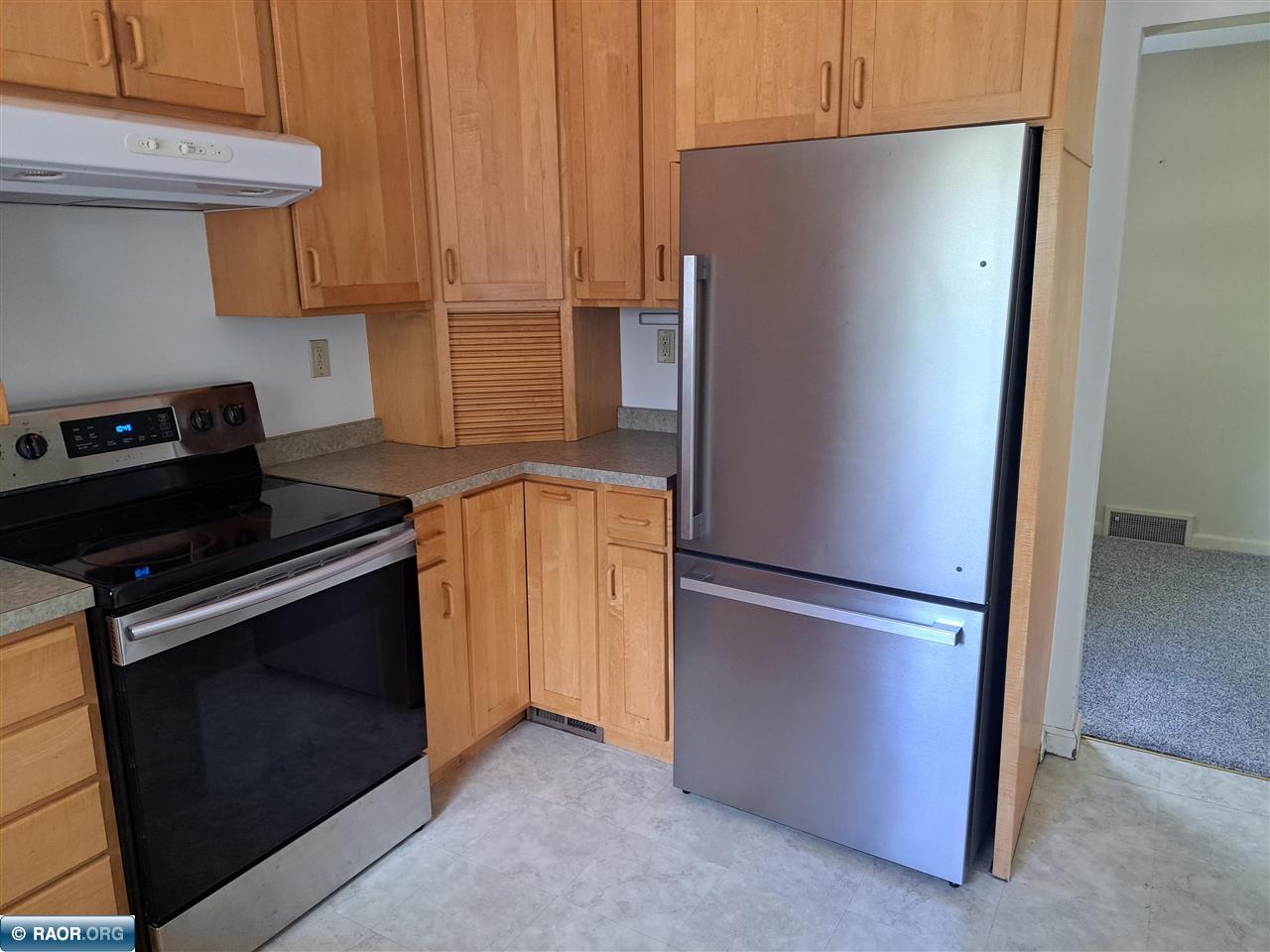 818 E 39th St Hibbing MN 55746 150223 image3