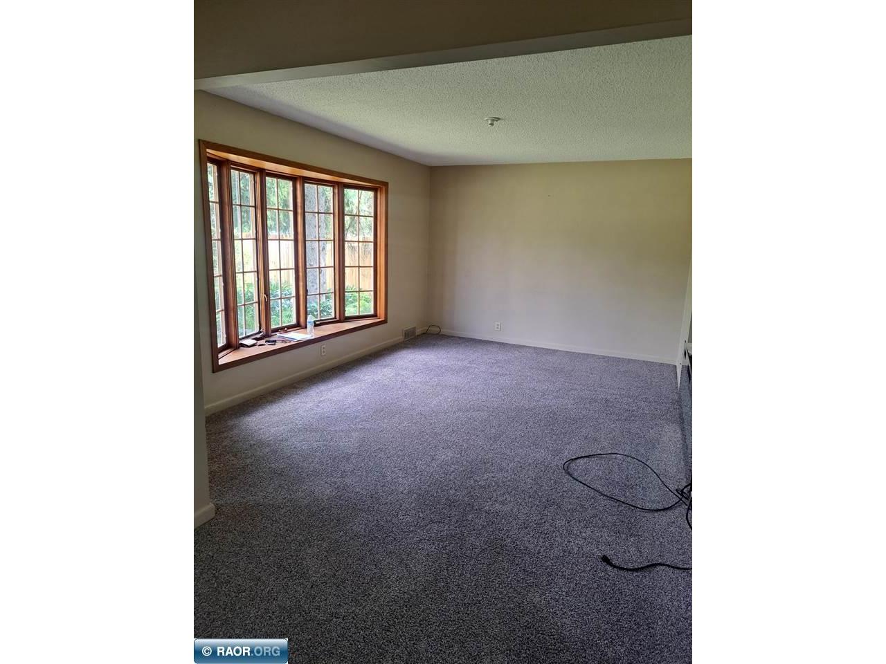 818 E 39th St Hibbing MN 55746 150223 image6