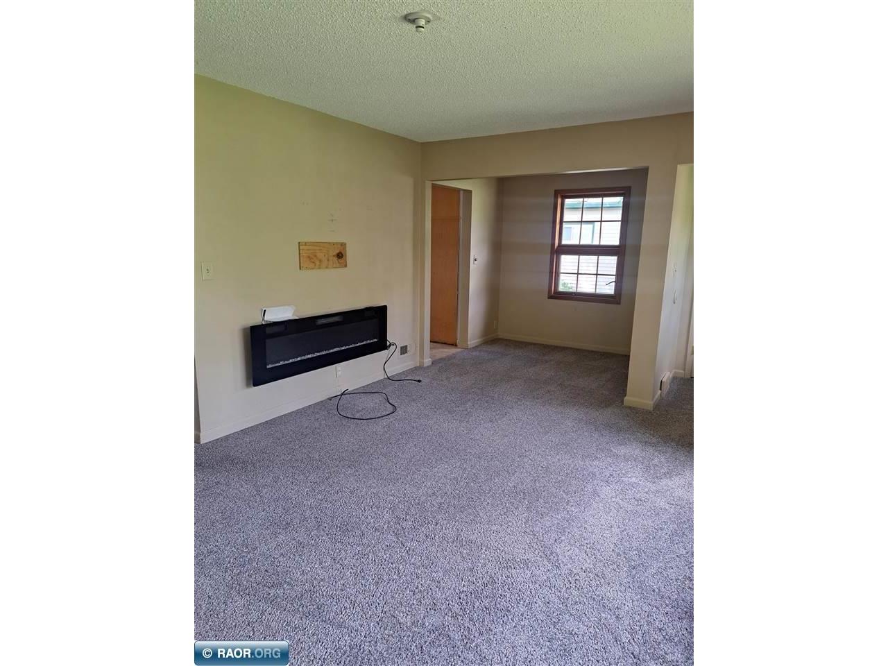 818 E 39th St Hibbing MN 55746 150223 image8