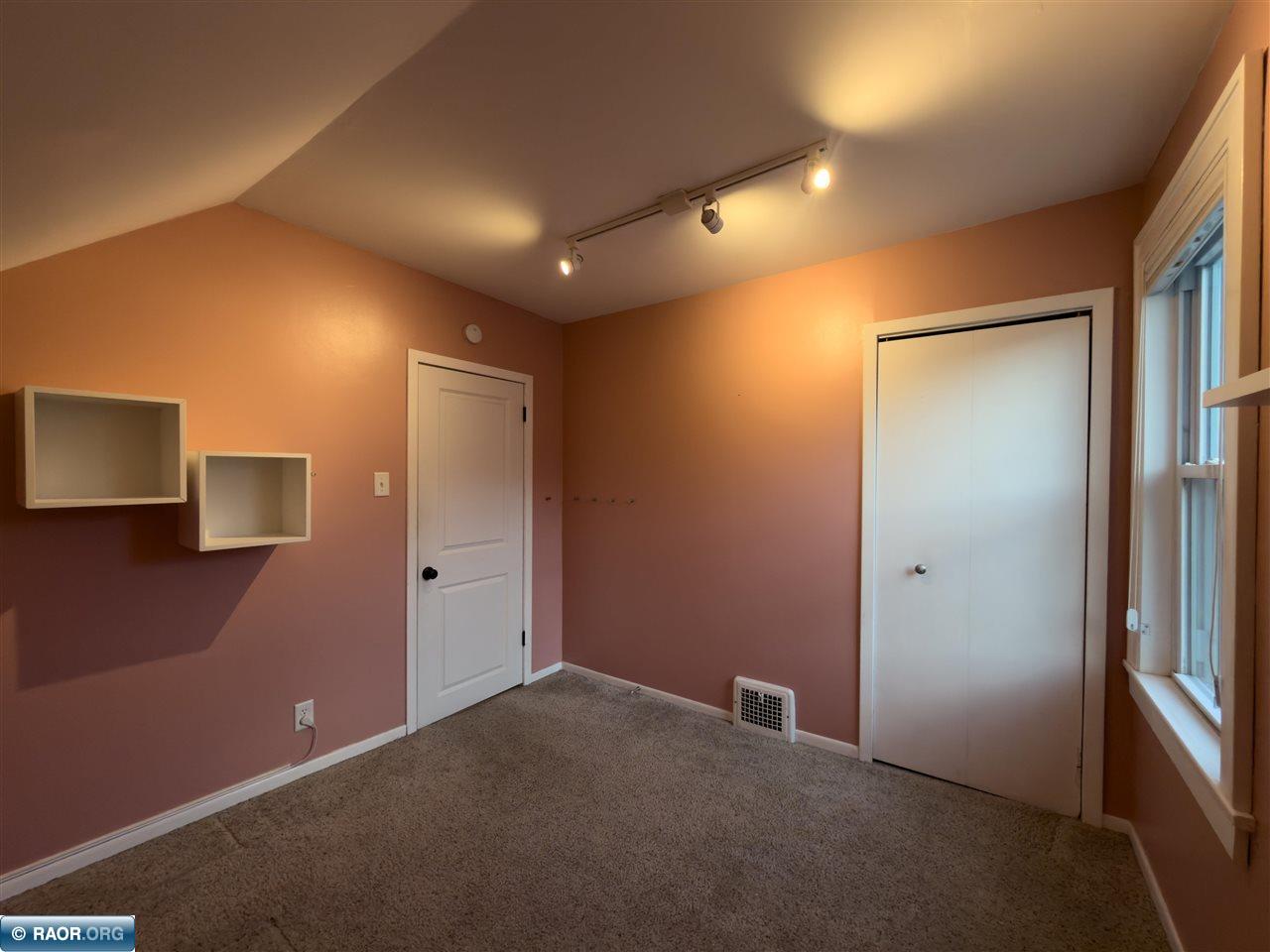 823 N 57th Ave W Duluth MN 55807 149895 image20