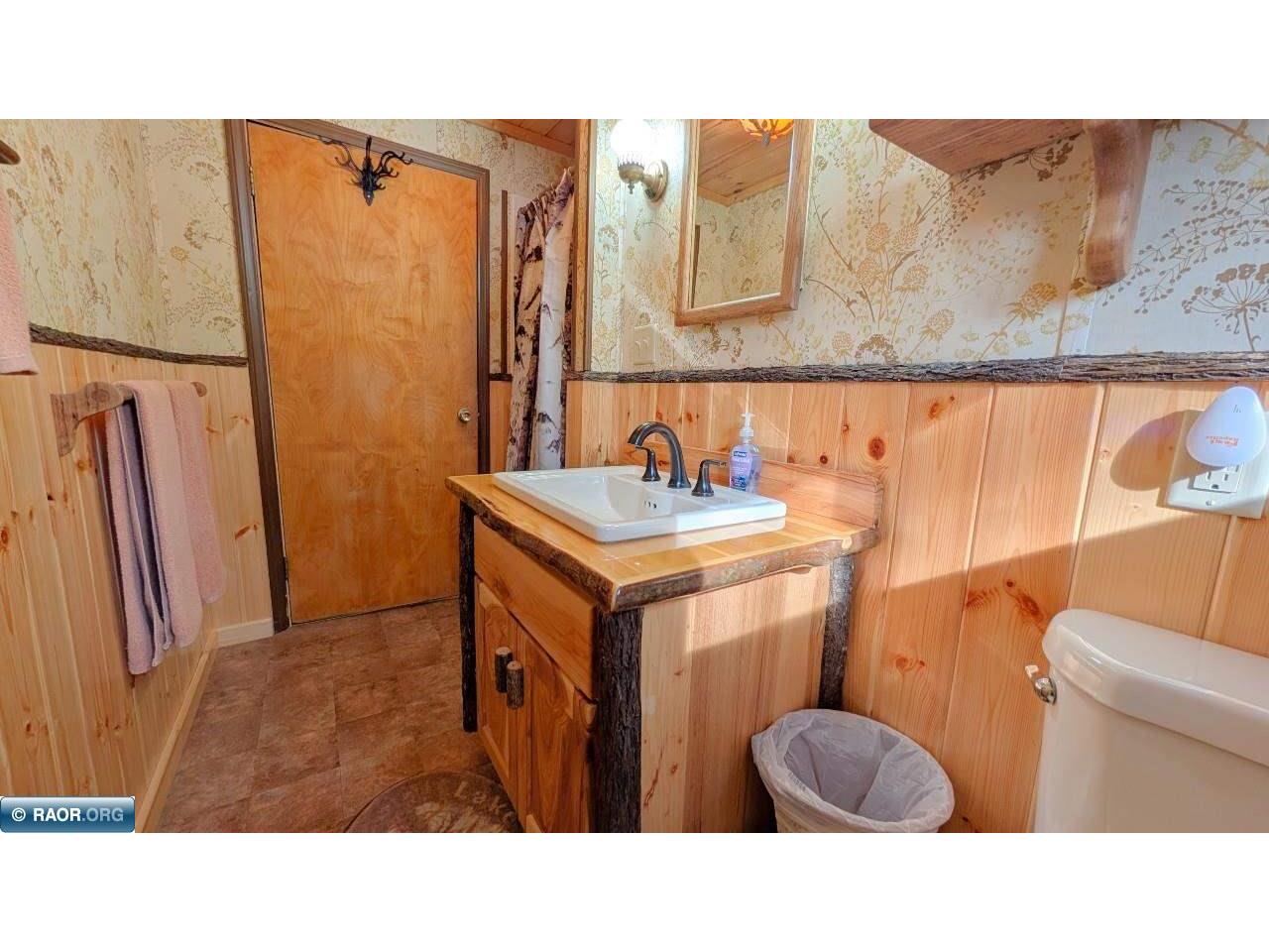 8450 Vermilion Drive Cook MN 55723 - Lake Vermilion 149110 image5