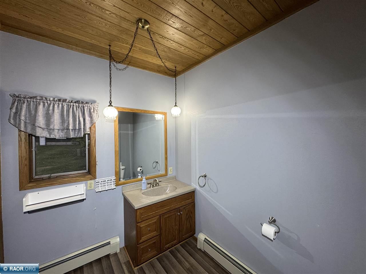 8909 Palm Road Britt MN 55710 - Sand Lake 149263 image16