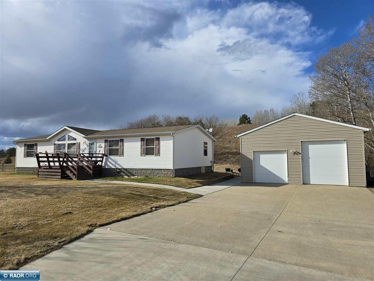 909 Trailview St, Bovey, MN, 55709 MLS 146511 Edina Realty