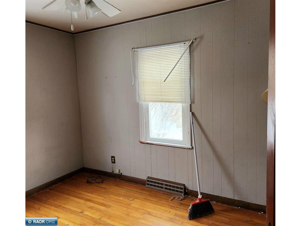 910 11th Street International Falls MN 56649 149460 image16