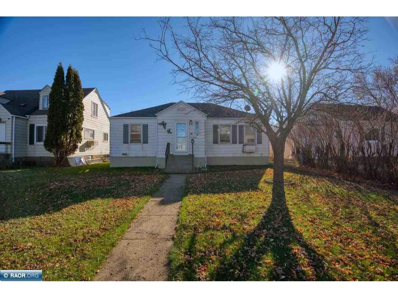 914 Michigan St Hibbing MN 55746 149323 image1