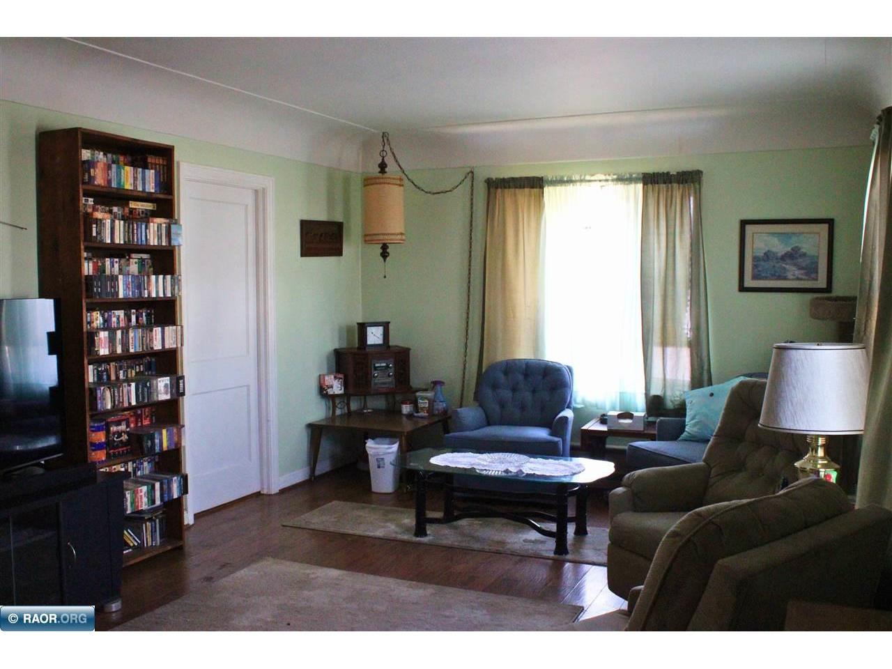 914 Michigan St Hibbing MN 55746 149323 image23