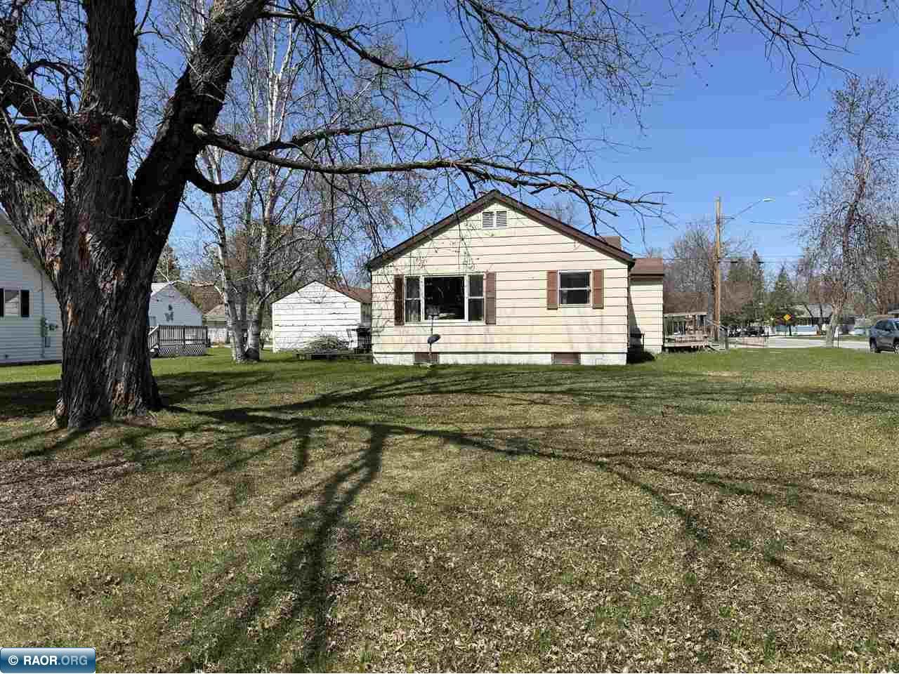 920 13th Avenue International Falls MN 56649 150028 image4