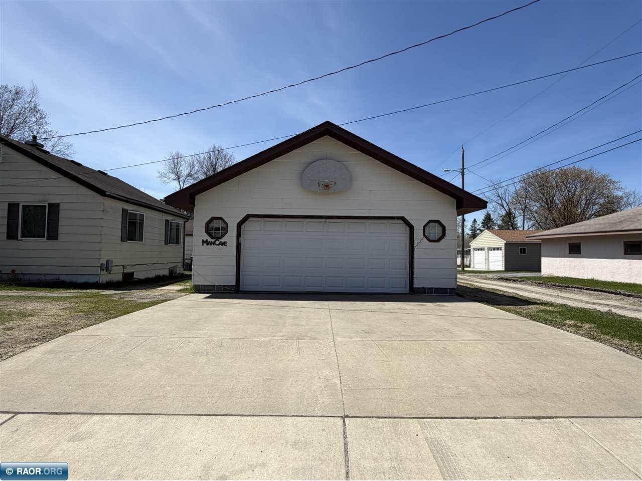 920 13th Avenue International Falls MN 56649 150028 image6