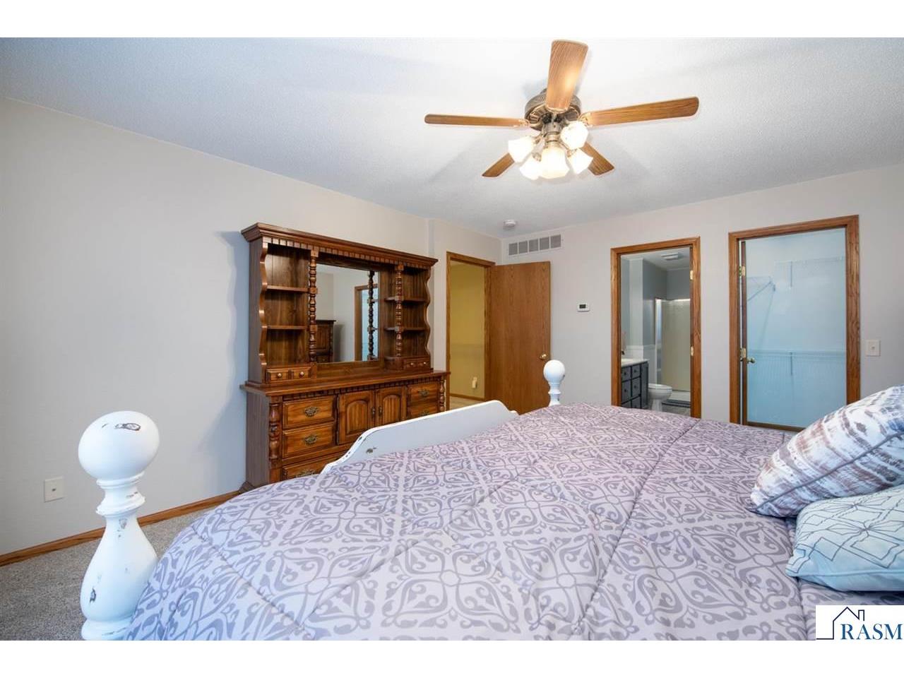 10 Cardinal Court North Mankato MN 56003 7039132 image15