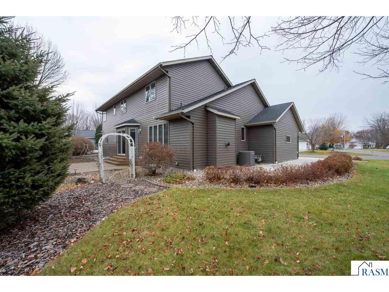 10 Cardinal Court North Mankato MN 56003 7039132 image33