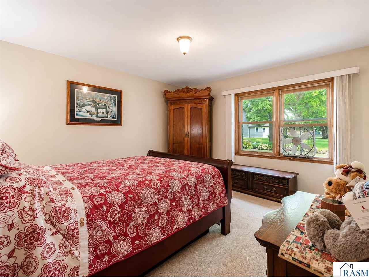 10 NE Buck Avenue Madelia MN 56062 267040977 image16