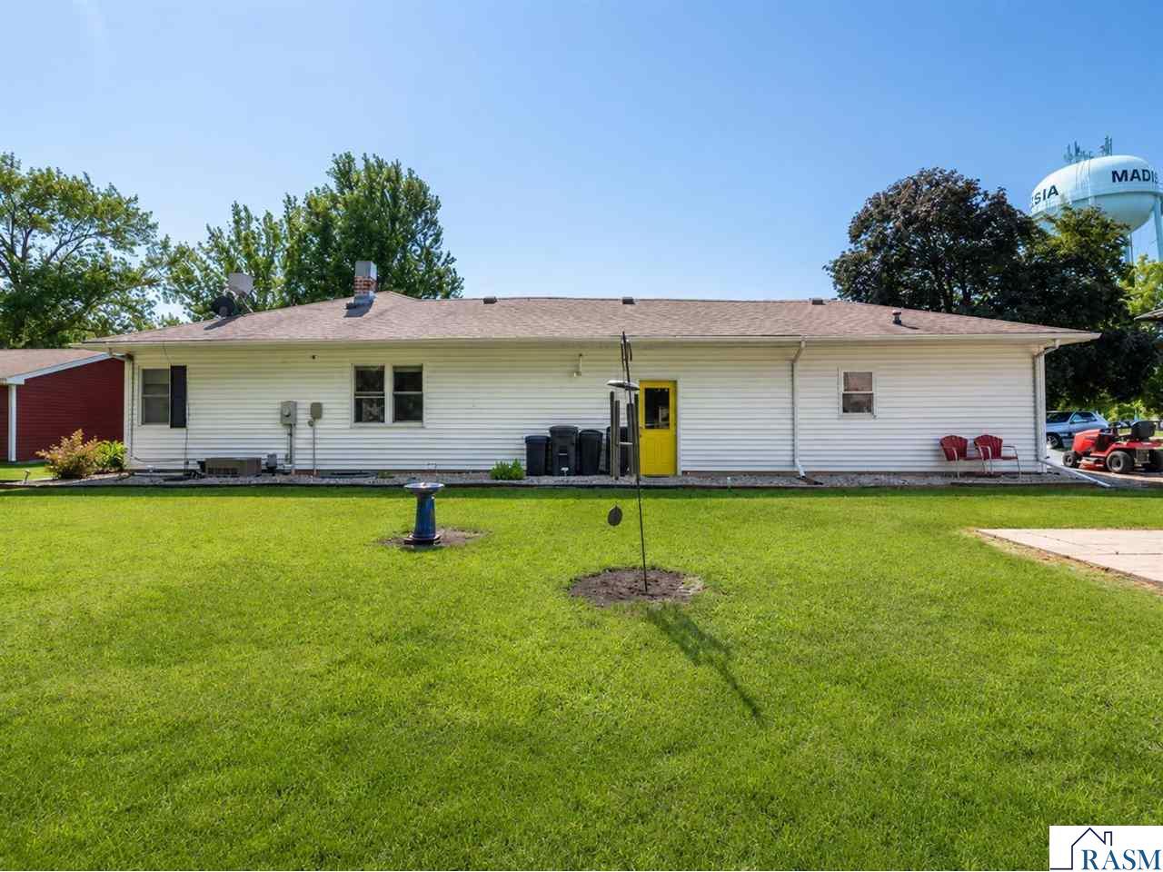 10 NE Buck Avenue Madelia MN 56062 267040977 image38