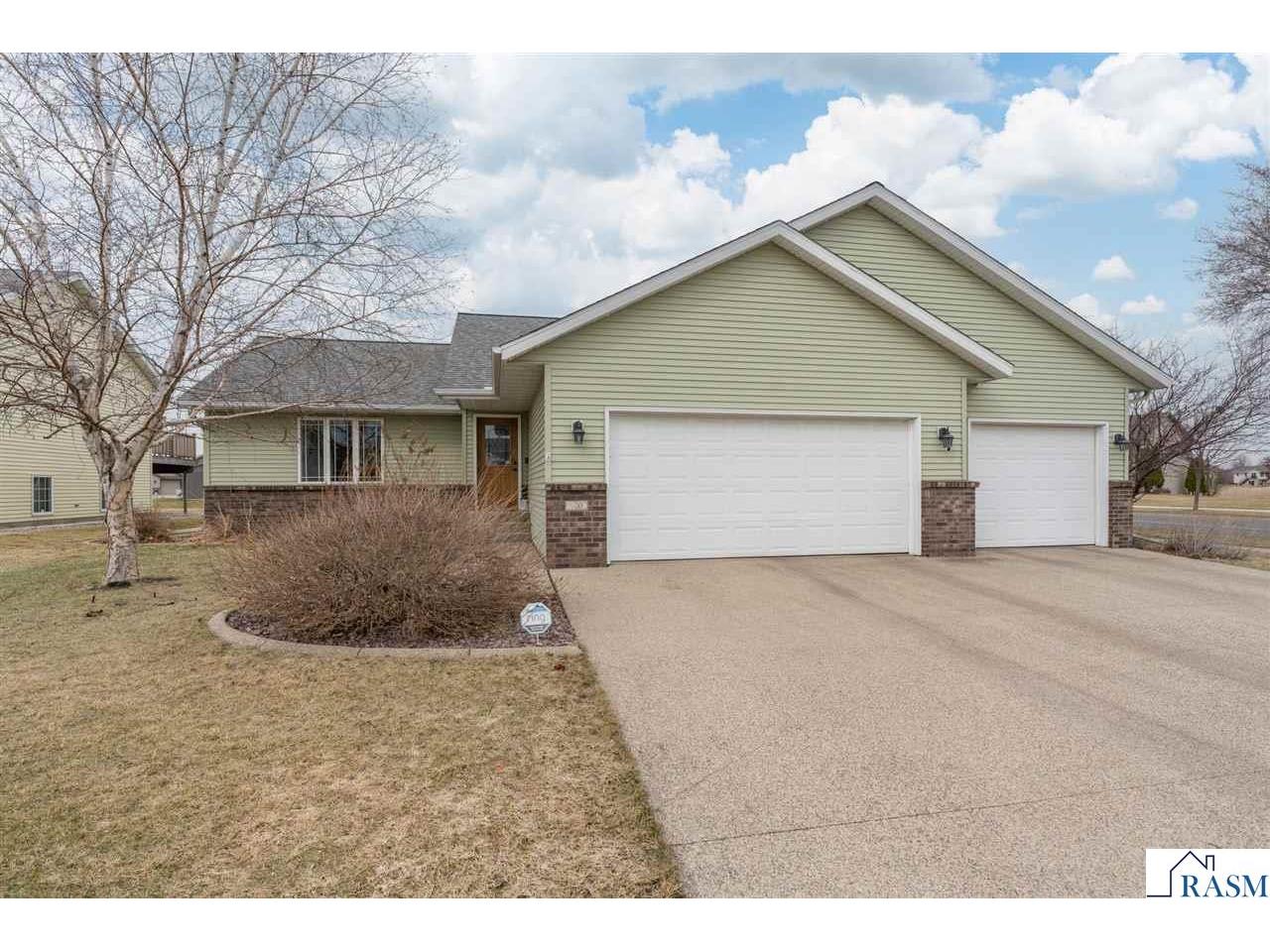 100 La Costa Lane Mankato MN 56001 7039780 image1