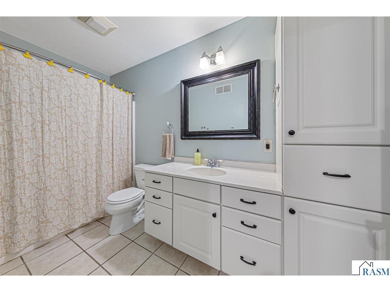 100 Park Place Mankato MN 56001 267040579 image18