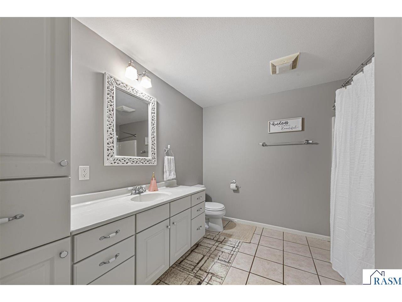 100 Park Place Mankato MN 56001 267040579 image20