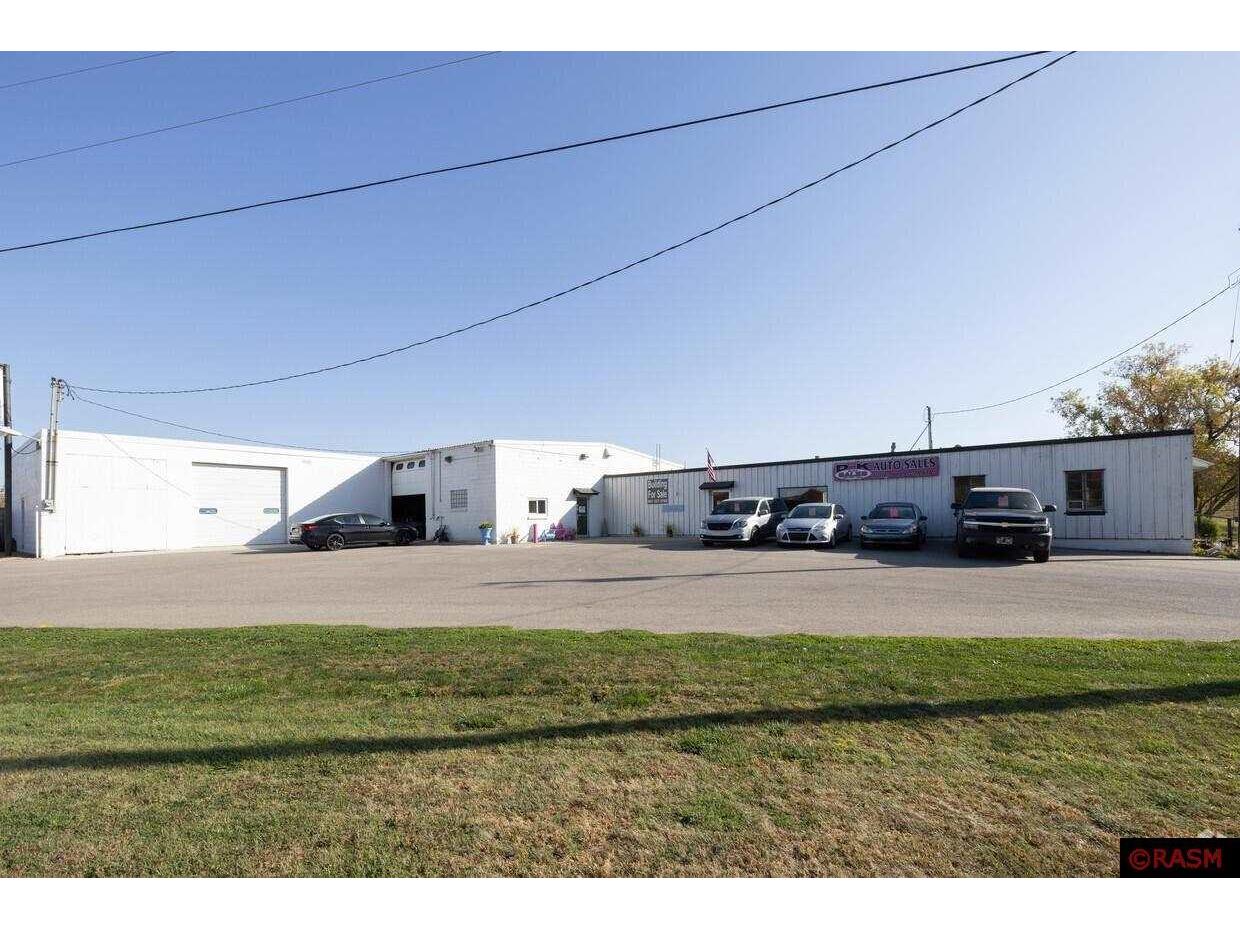 1000 N River Drive North Mankato MN 56003 7036746 image2