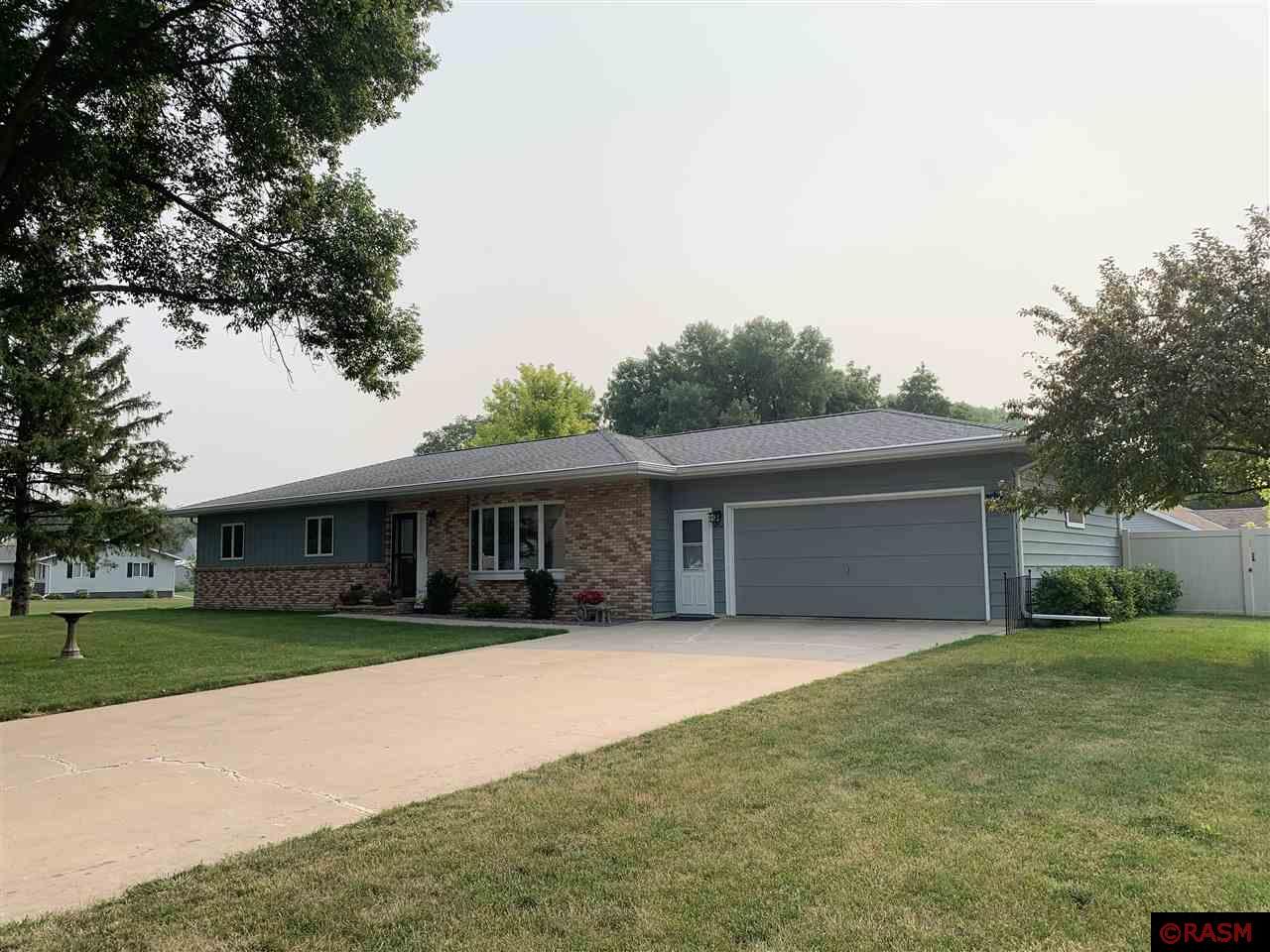 1002 5th Street North Saint James MN 56081 7032859 image1