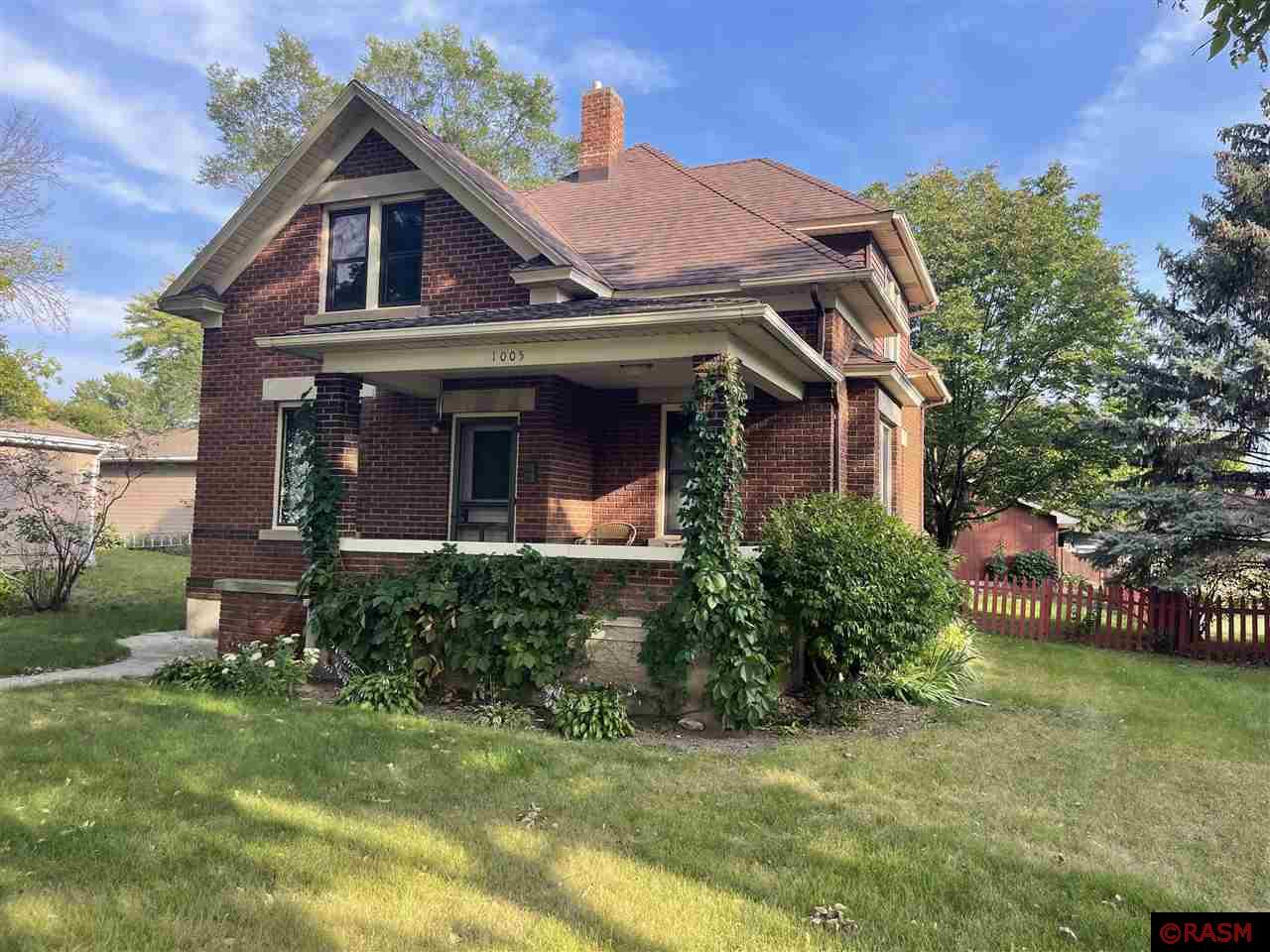 1005 Center Street New Ulm MN 56073 7035842 image1