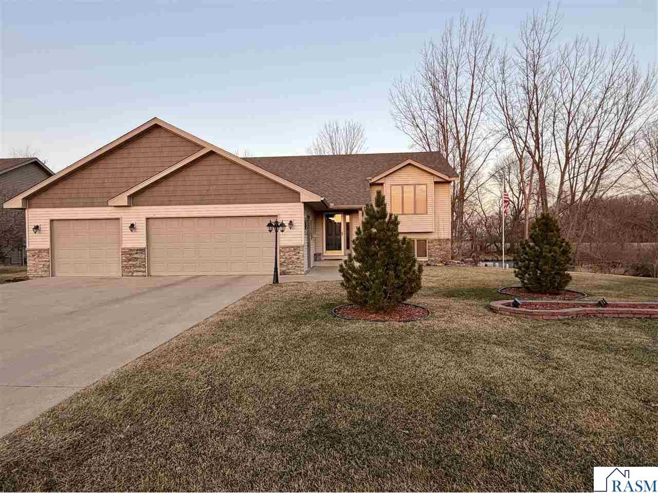 1005 SE 12 Street Waseca MN 56093 7039586 image1