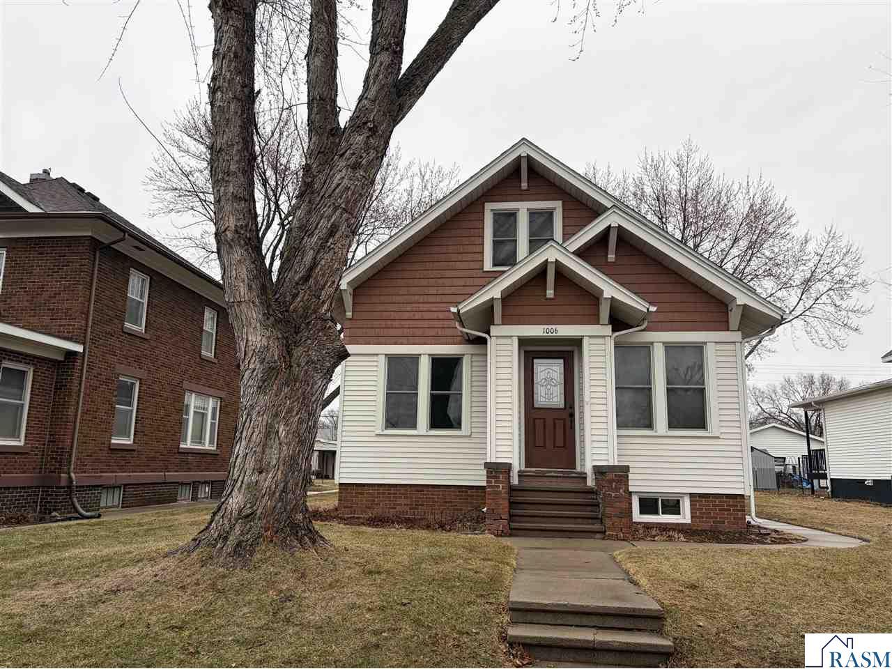 1006 State Street North New Ulm MN 56073 7039619 image1