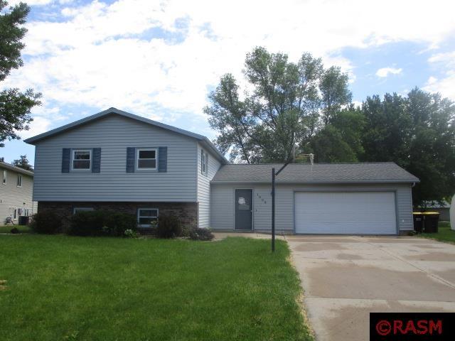 1008 N 4th Street Saint James MN 56081 7035100 image1