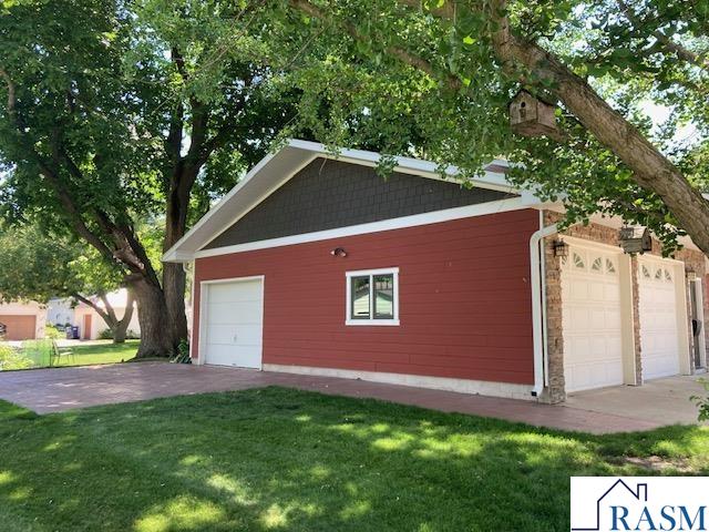101 SE Burnside Street Sleepy Eye MN 56085 267040778 image6