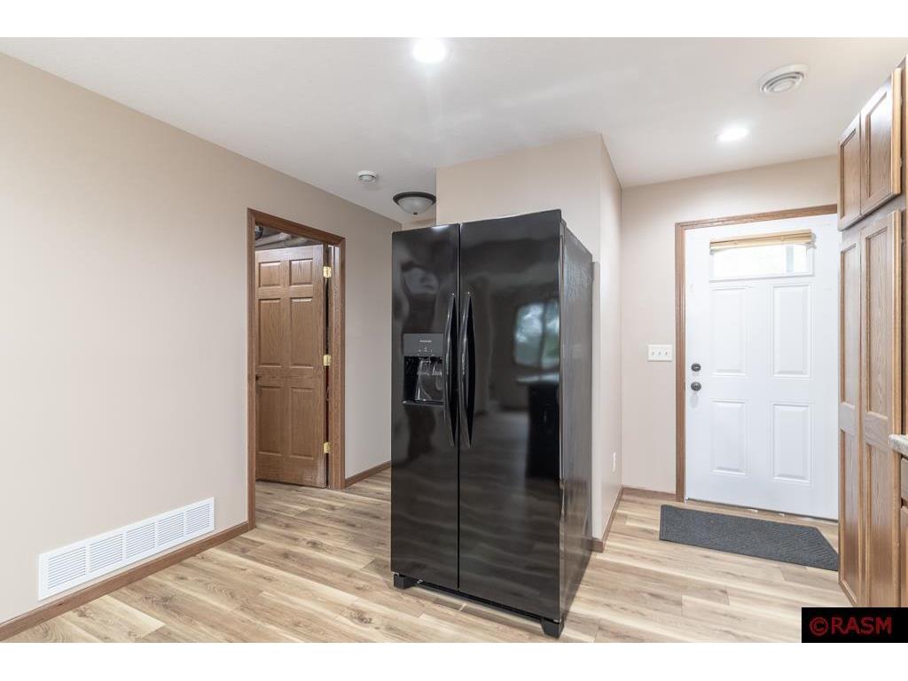 101 N Duck Lake Avenue Madison Lake MN 56063 7038446 image6