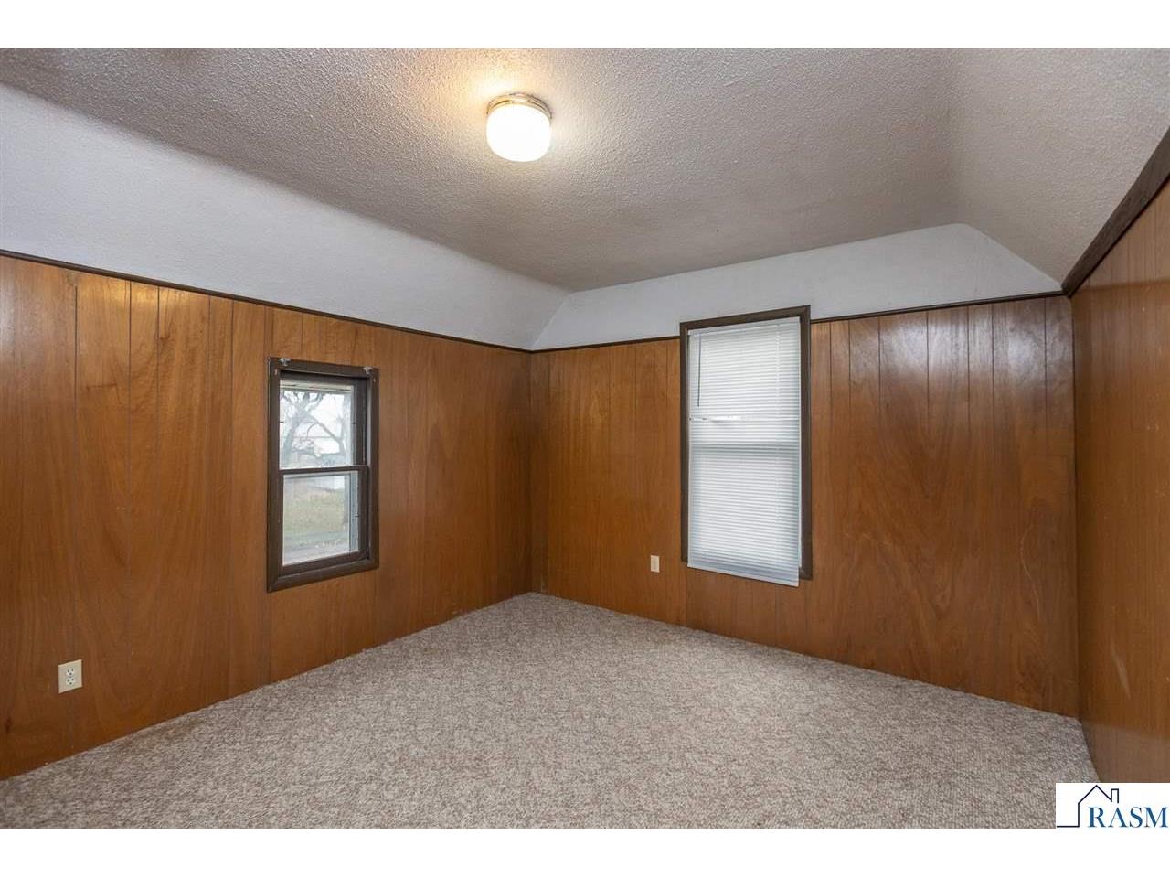 101 N Park Street Minnesota Lake MN 56068 7039111 image27