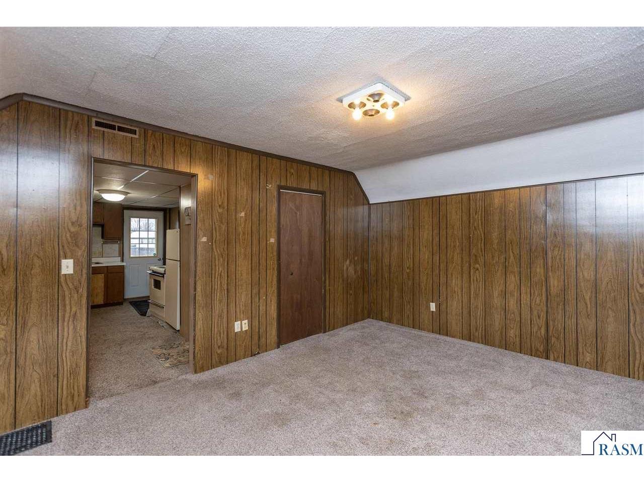 101 N Park Street Minnesota Lake MN 56068 7039111 image30