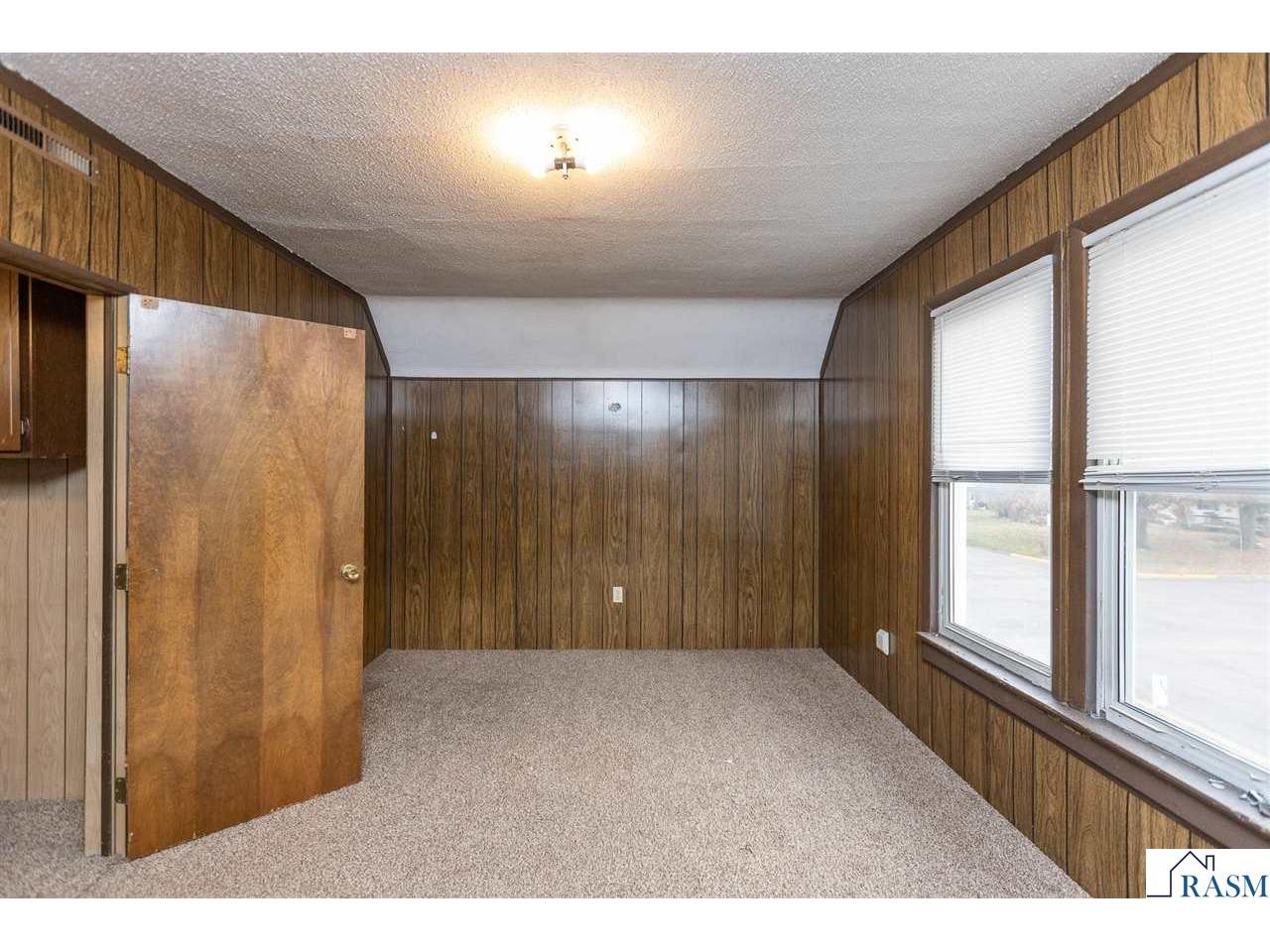 101 N Park Street Minnesota Lake MN 56068 7039111 image35