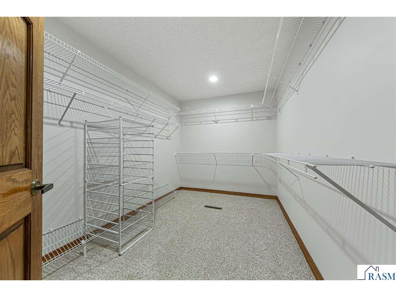 101 Pohl Road Mankato MN 56001 7040407 image33
