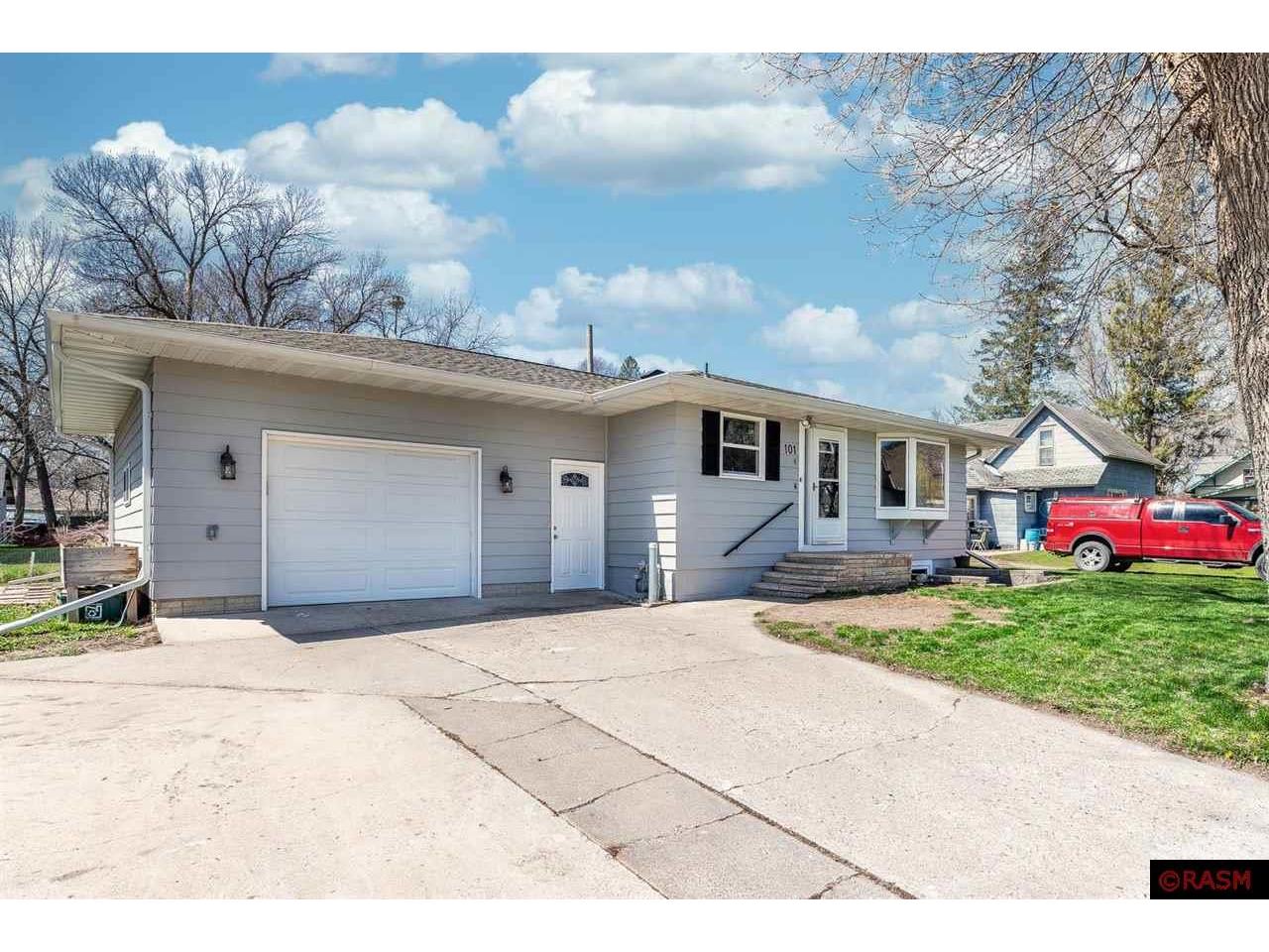 101 S Logan Street Lake Crystal MN 56055 7034907 image1