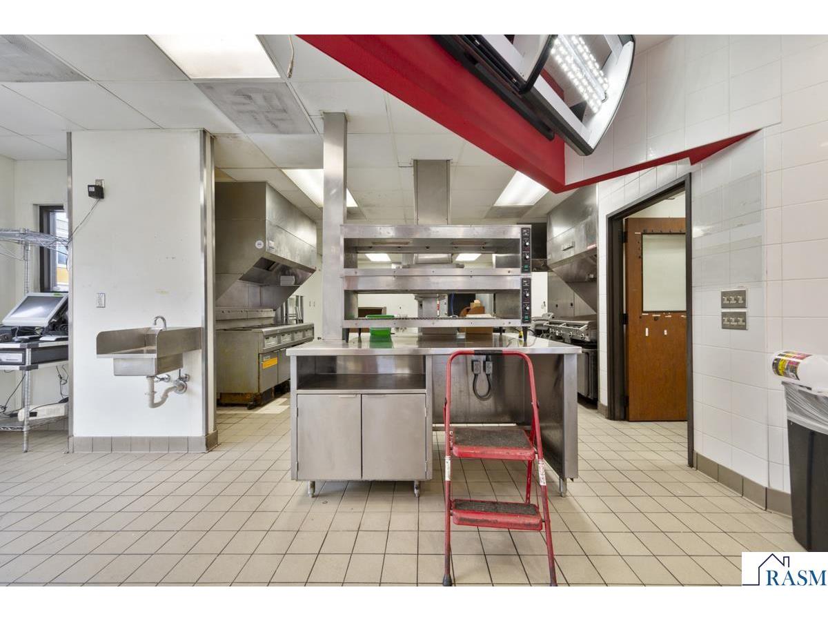 101 W Lind Court Mankato MN 56001 7039040 image12