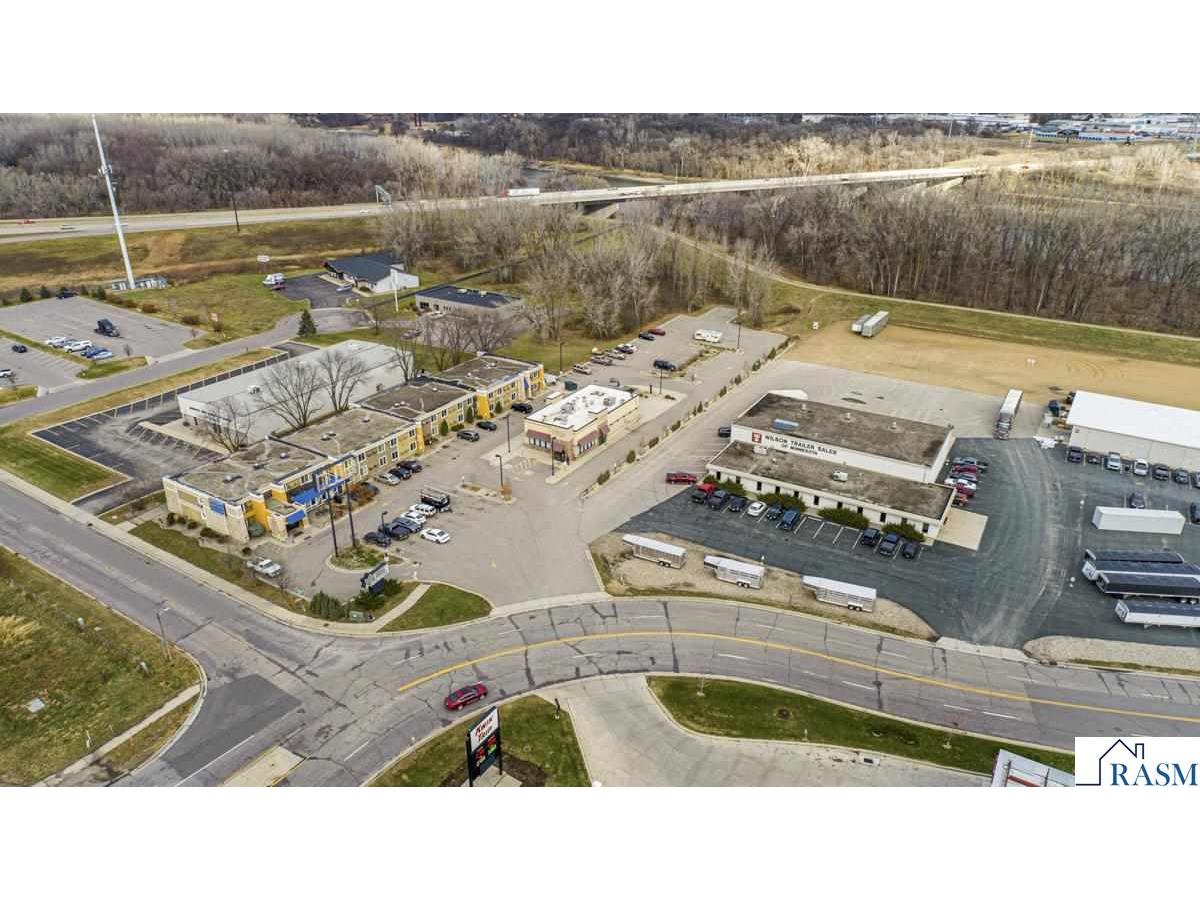 101 W Lind Court Mankato MN 56001 7039040 image54