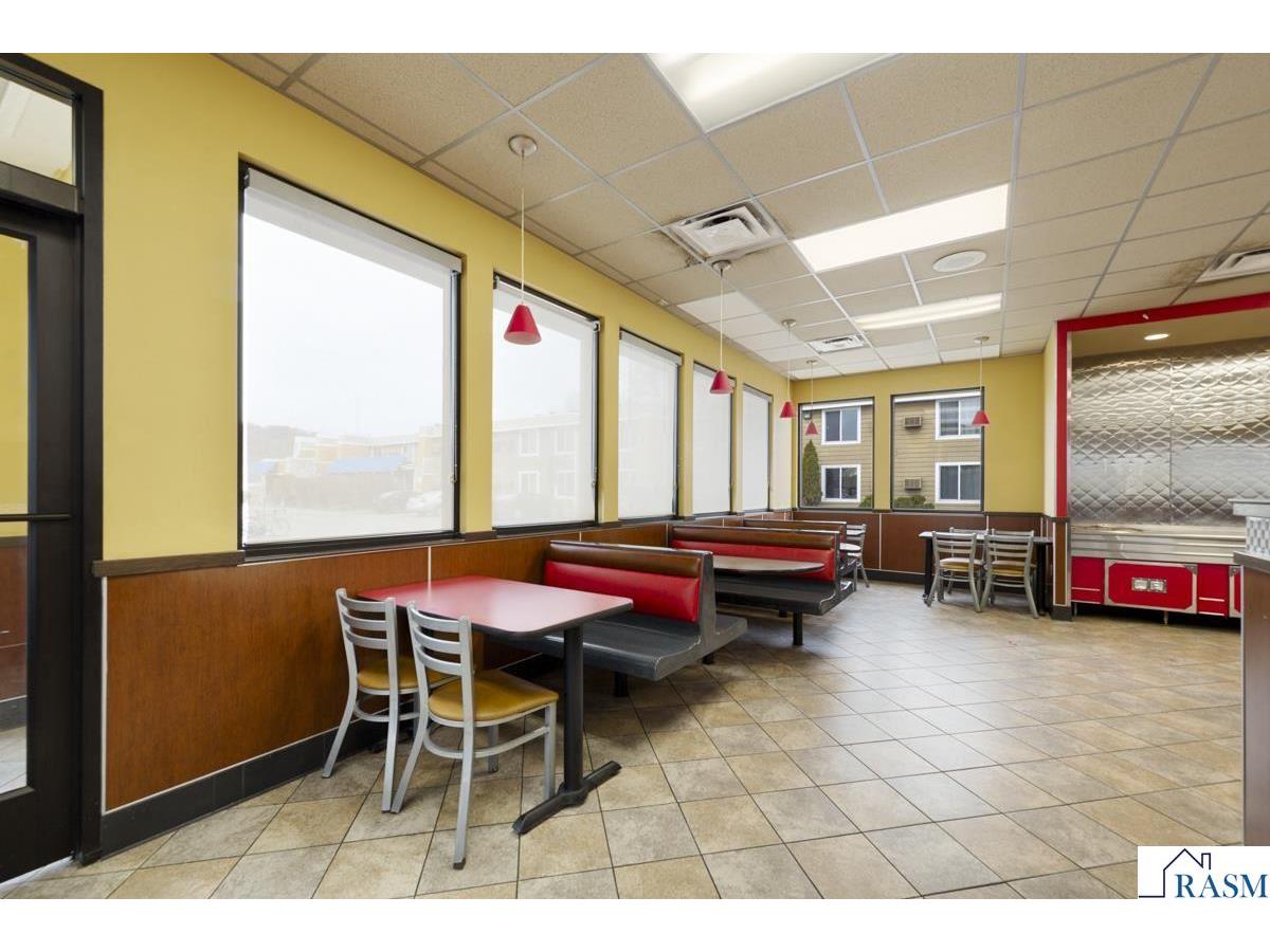 101 W Lind Court Mankato MN 56001 7039040 image6